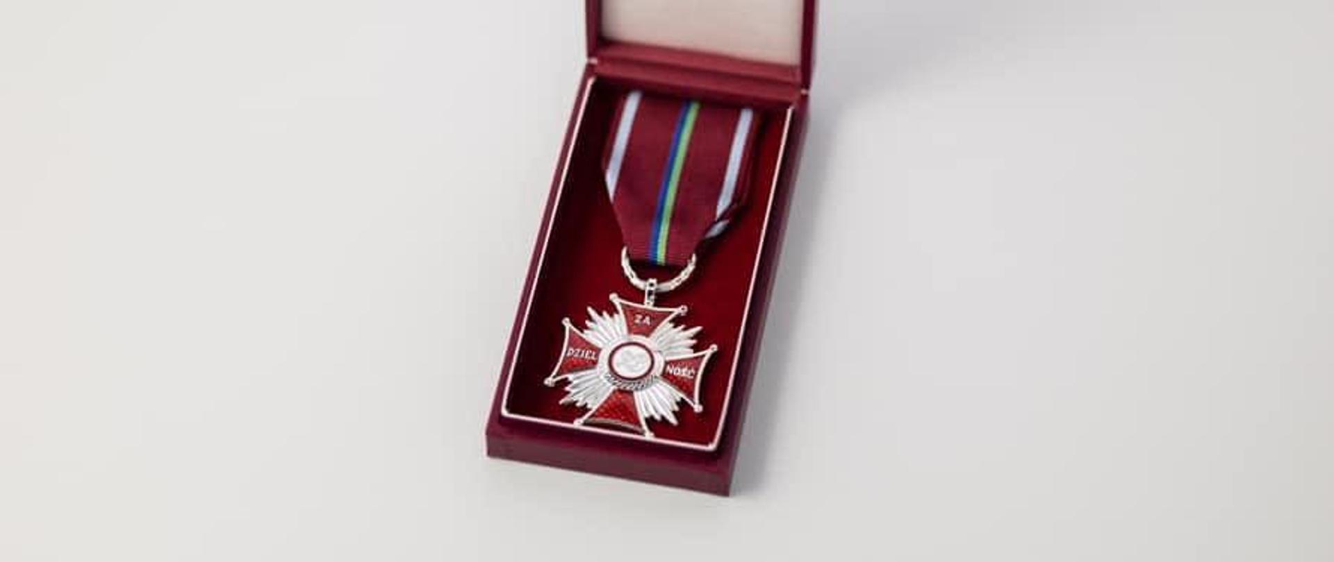 Krzyż Zasługi za Dzielność dla funkcjonariusza KP PSP Myślibórz