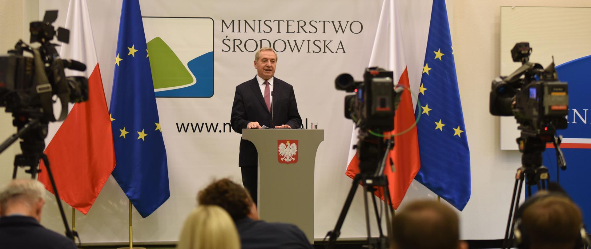 Konferencja prasowa podsumowująca pracę ministra Henryka Kowalczyka