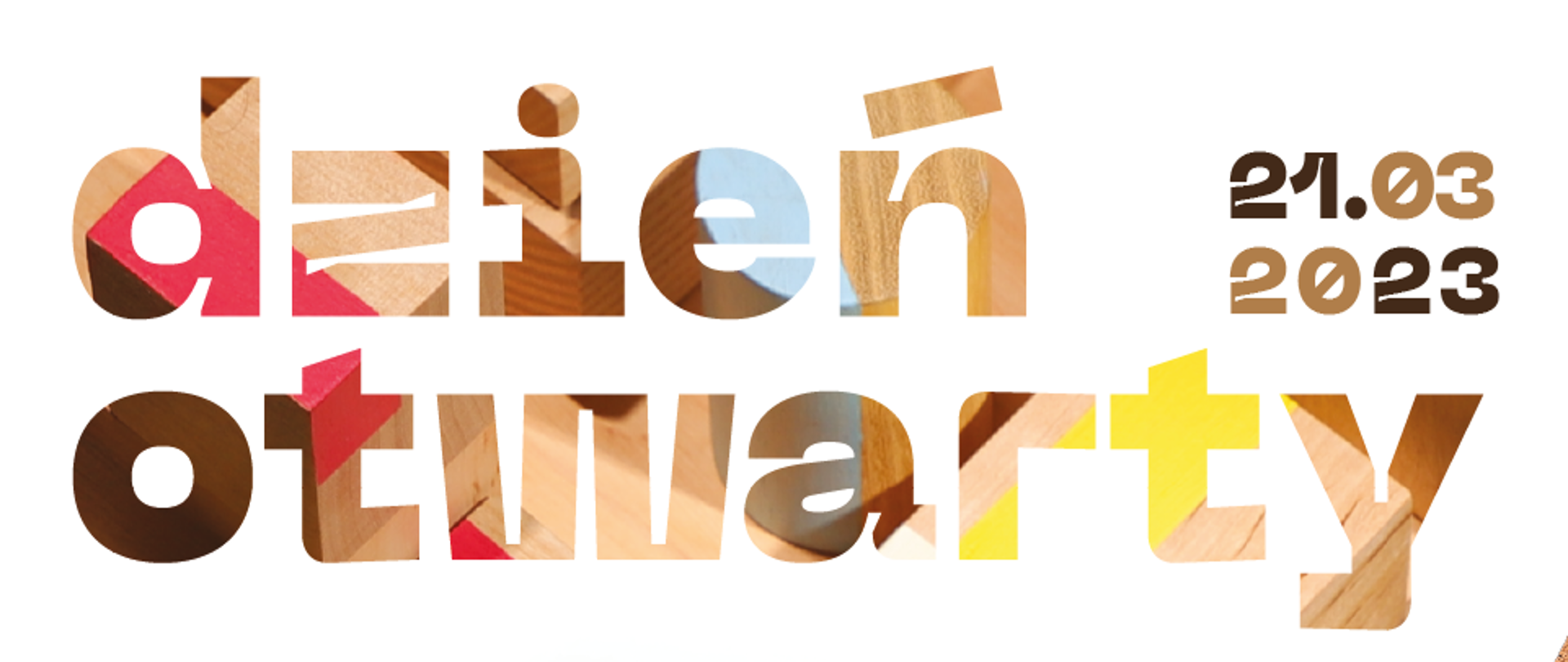 Plakat informujący o dniu otwartym w PLSP w Nałęczowie. Pokazane wybrane prace z meblarstwa i projektowania zabawek.