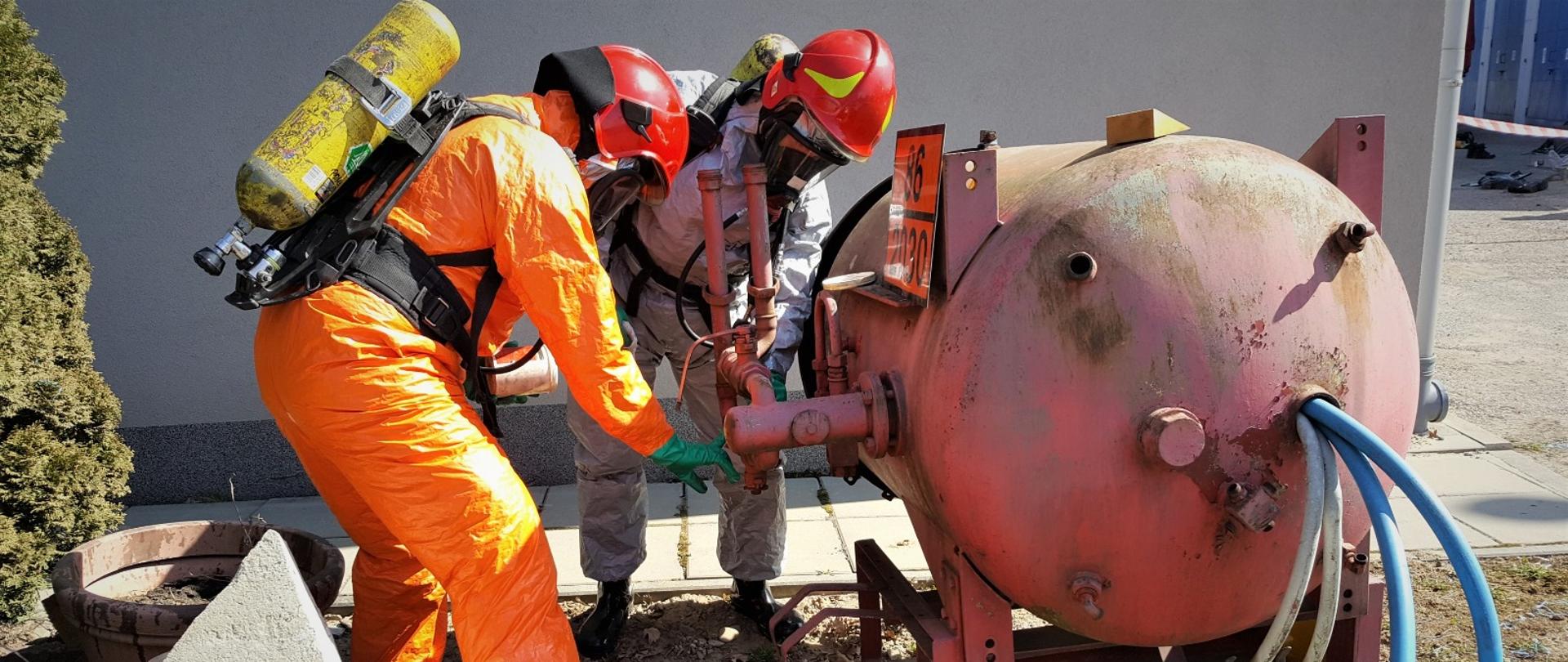 Szkolenie z ratownictwa chemicznego i ekologicznego realizowanego przez KSRG w zakresie podstawowym