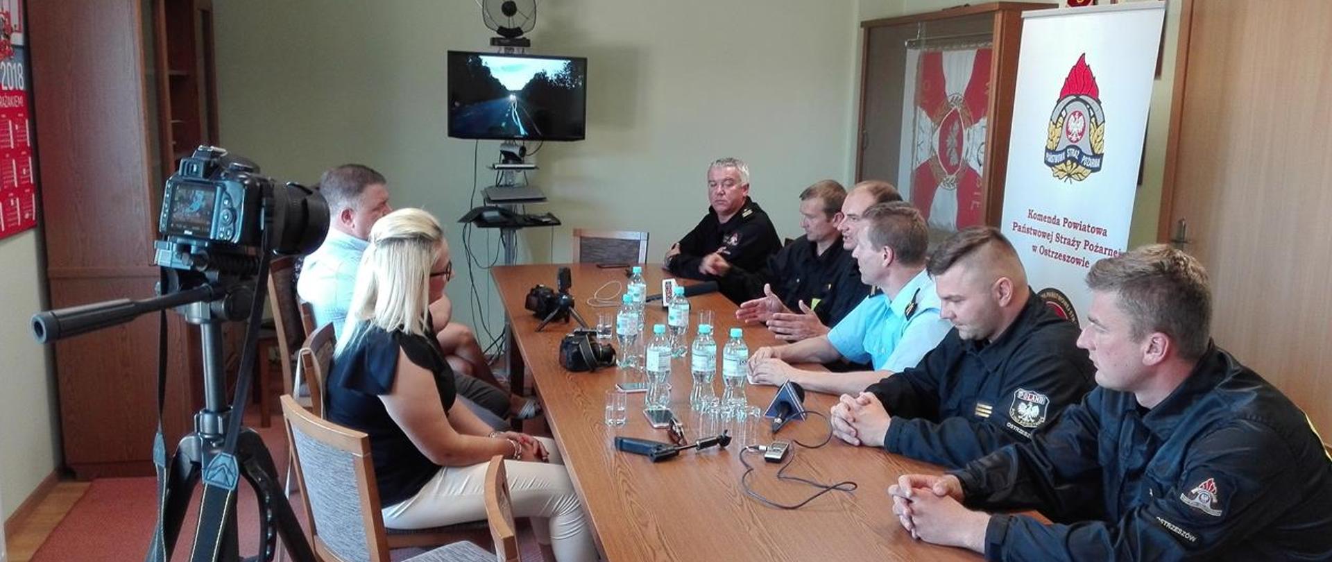 Konferencja prasowa w sprawie działań gaśniczych na misji w Szwecji - 2018 rok