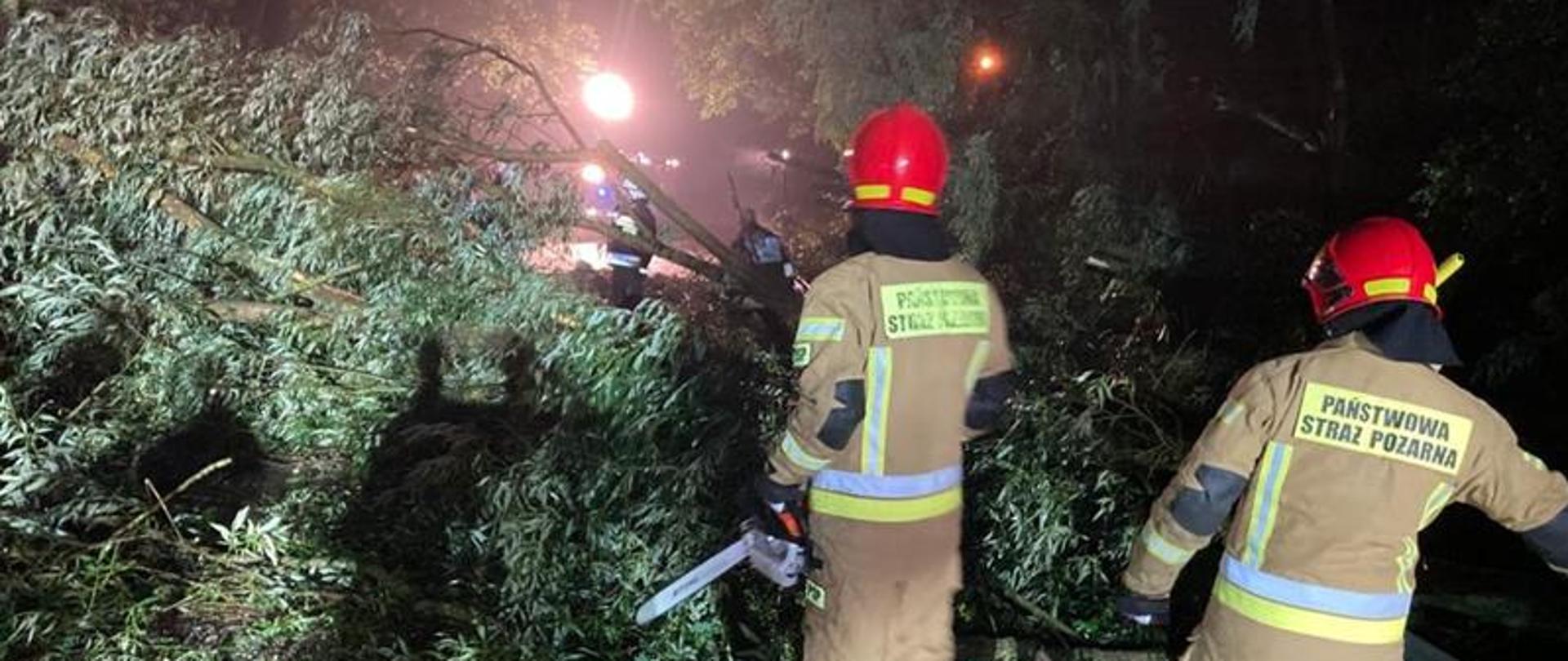 Gwałtowne burze nad powiatem staszowskim