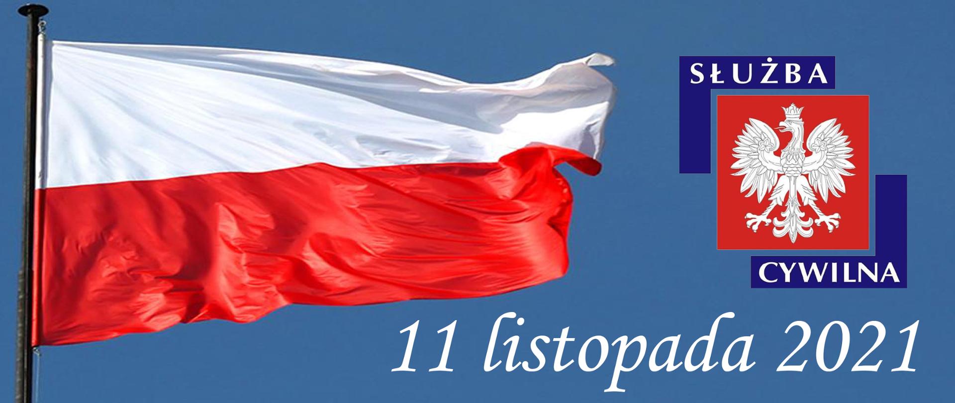 Infografika przedstawiająca powiewającą na wietrze biało czerwoną flagę Polski na błękitnym tle, obok kolorowy logotyp Służby Cywilnej oraz poniżej napis koloru białego o treści 11 listopada 2021.