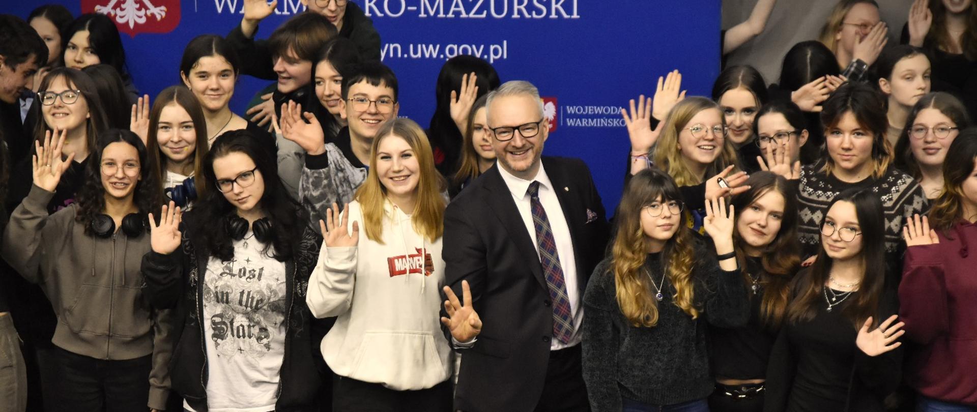 młodzież na scenie 