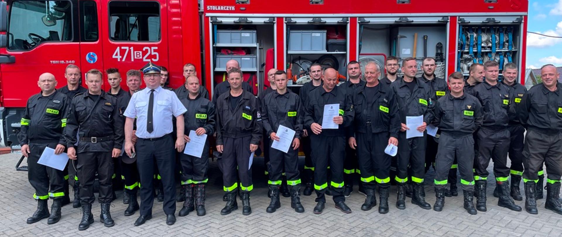 Szkolenie kierowców-konserwatorów - zdjęcie grupowe