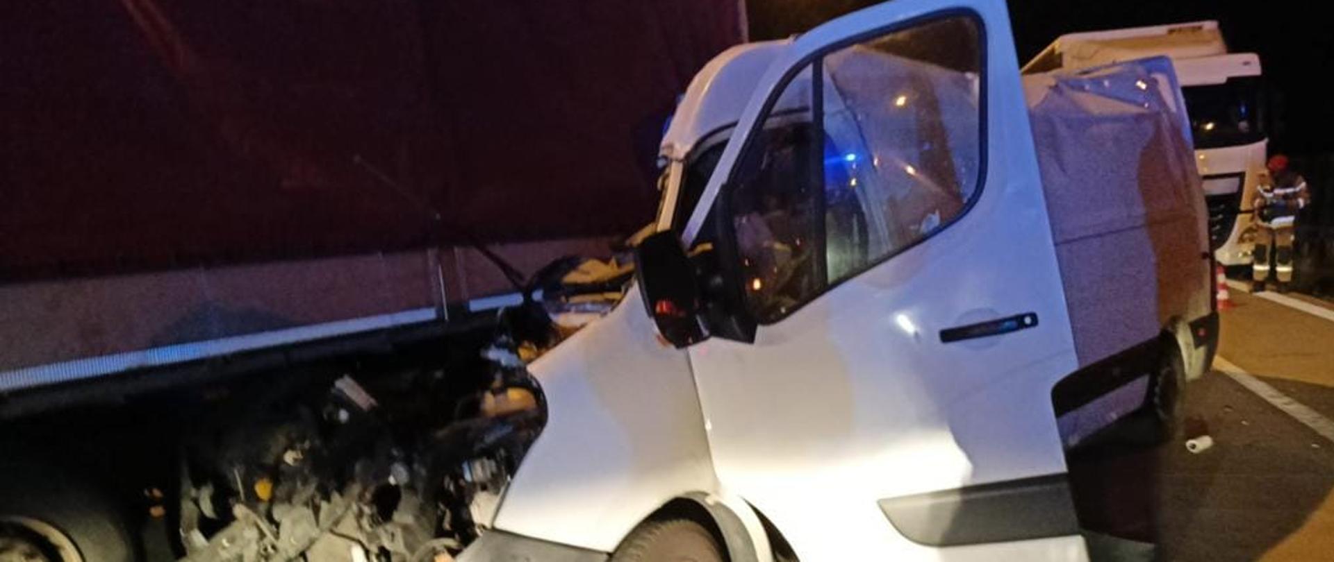 Interwencja wrocławskich strażaków na A4