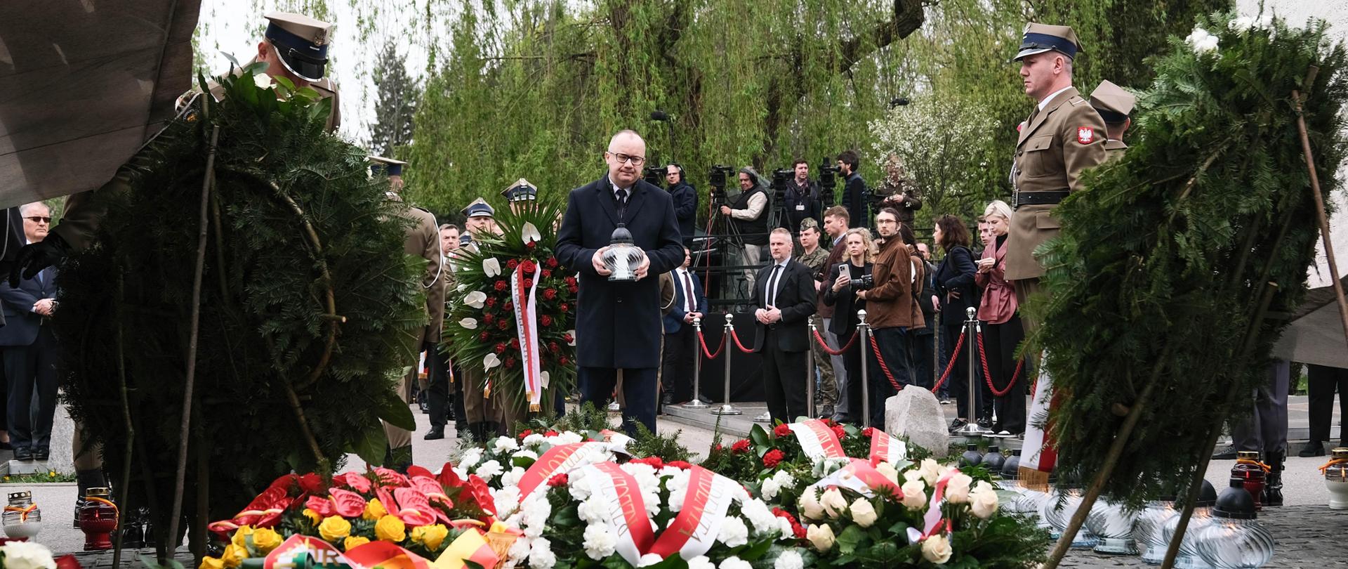 Upamiętnienie ofiar katastrofy pod Smoleńskiem