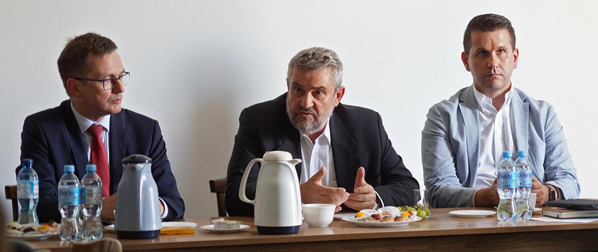 Minister Ardanowski na spotkaniu w IGiK