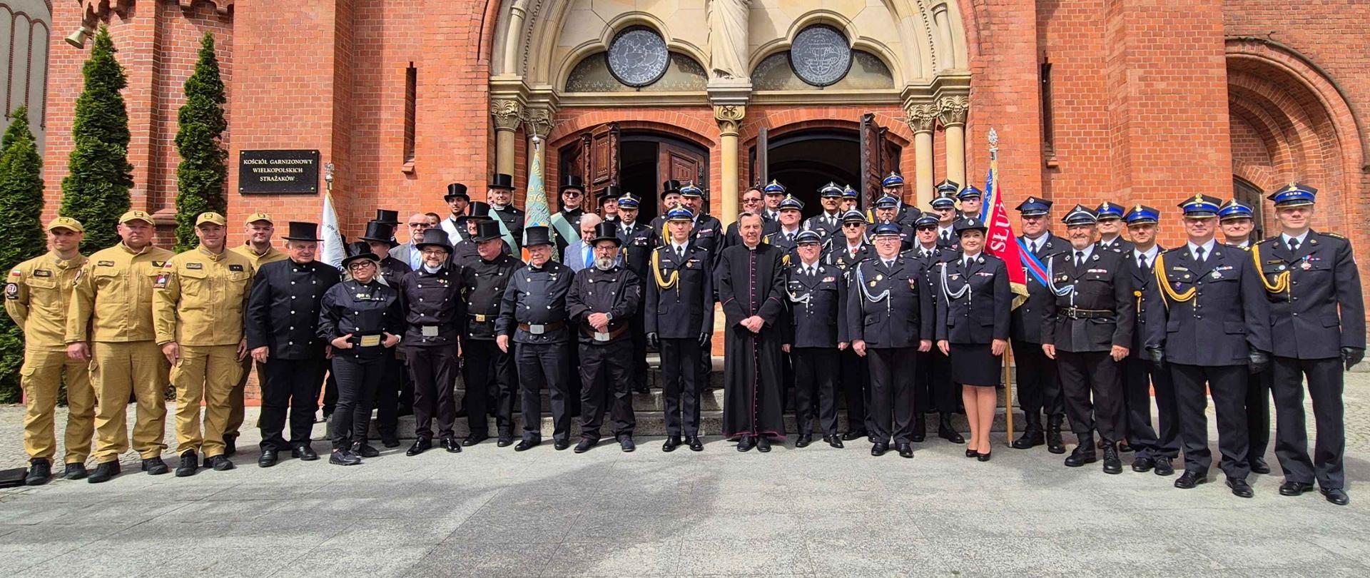 Msza Święta i Apel Pamięci z okazji Dnia Strażaka