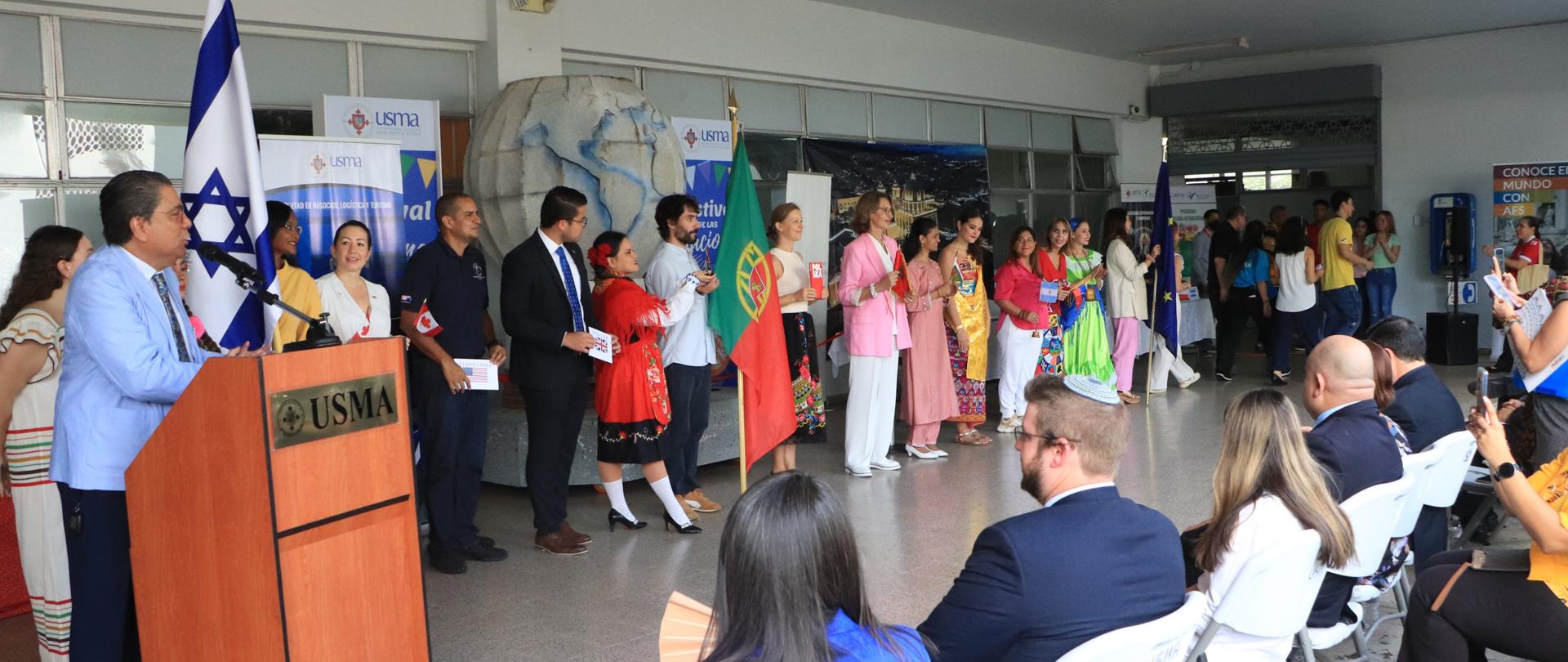 Festiwalu_Narodów_na_Katolickim_Uniwersytecie_Santa_María_la_Antigua_1