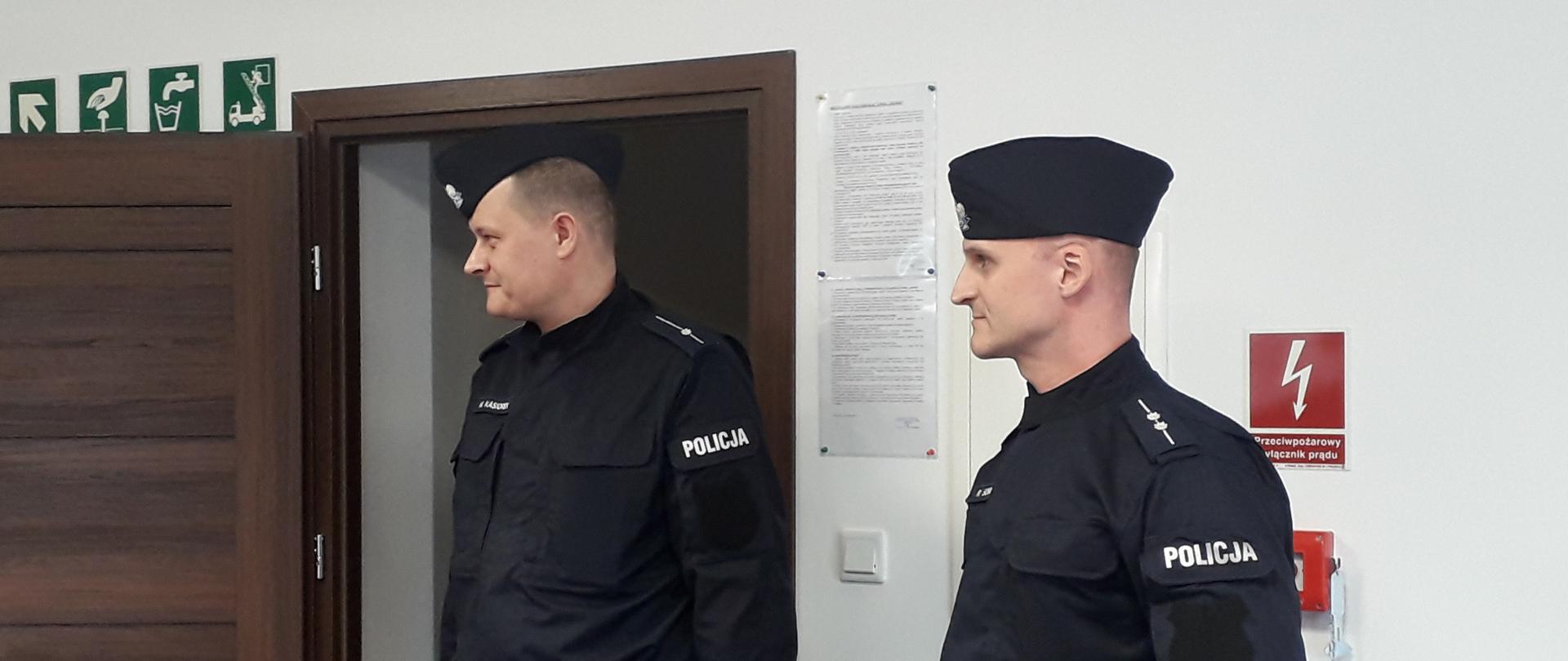 Podziękowania dla inowrocławskich policjantów za ofiarną postawę.