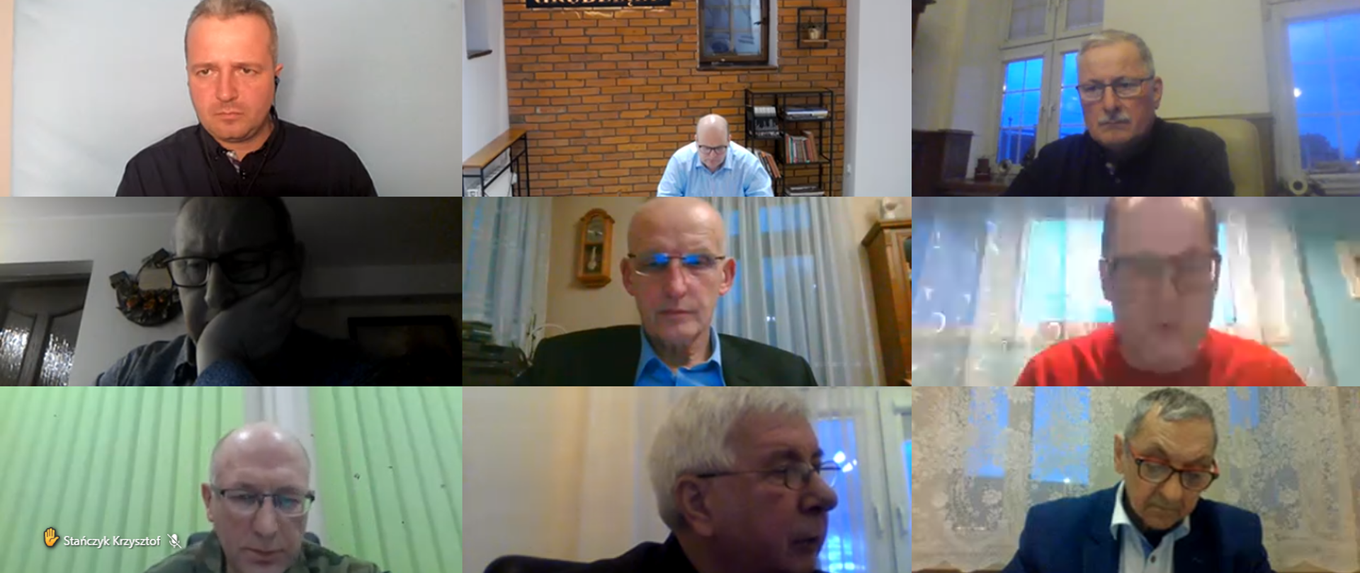 Sztab kryzysowy z samorządowcami