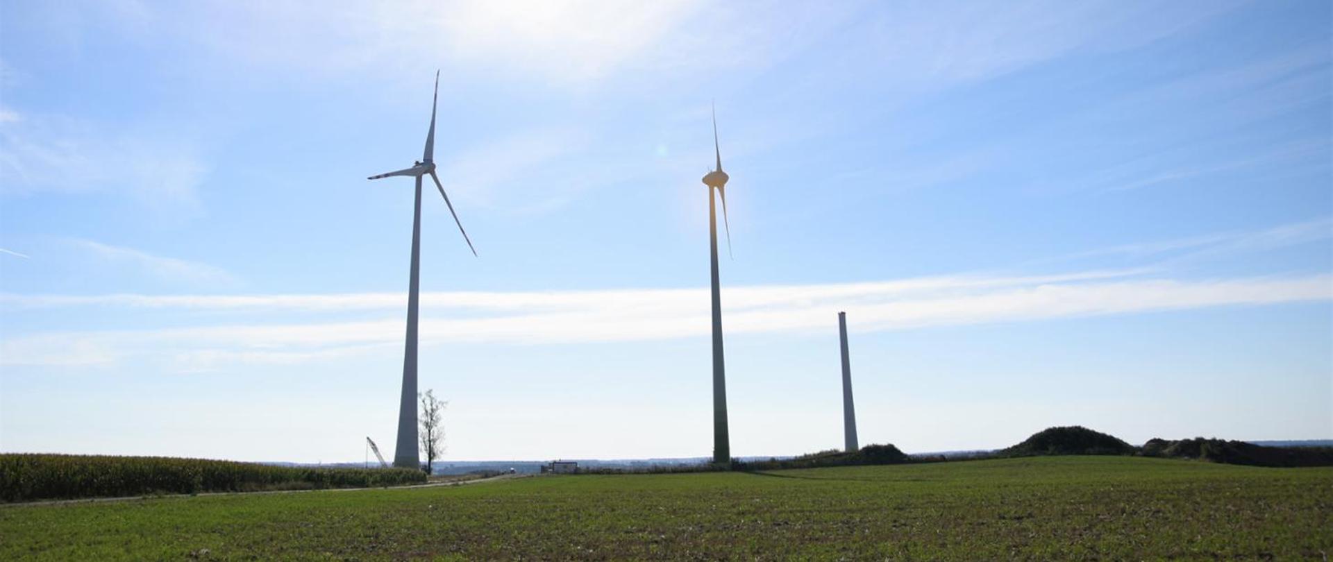 Ustawa o rekompensatach dla gmin w związku ze zmianą zakresu opodatkowania elektrowni wiatrowych przyjęta