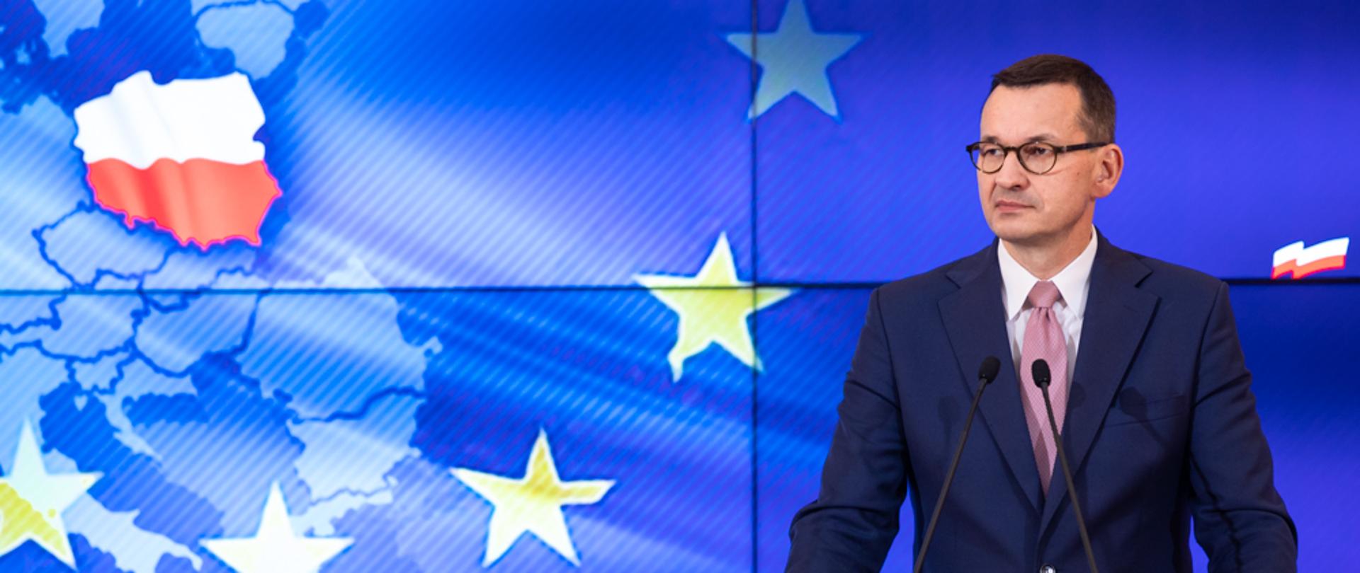 Premier podczas konferencji. 