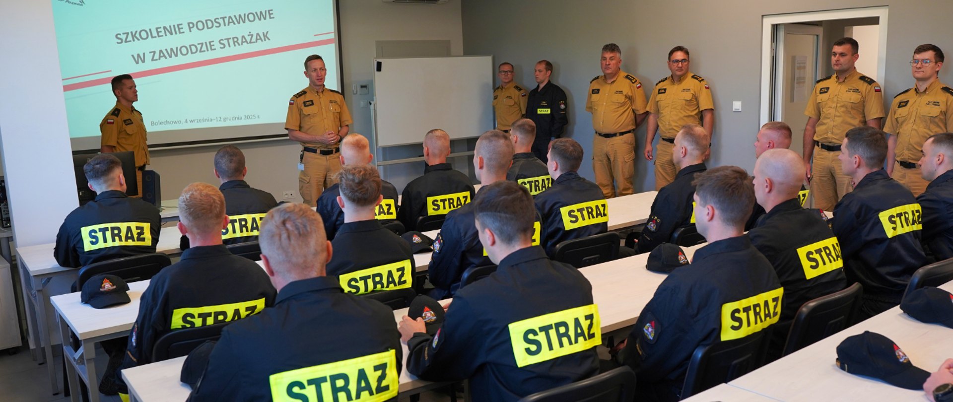 Rozpoczęcie szkolenia podstawowego w zawodzie strażak