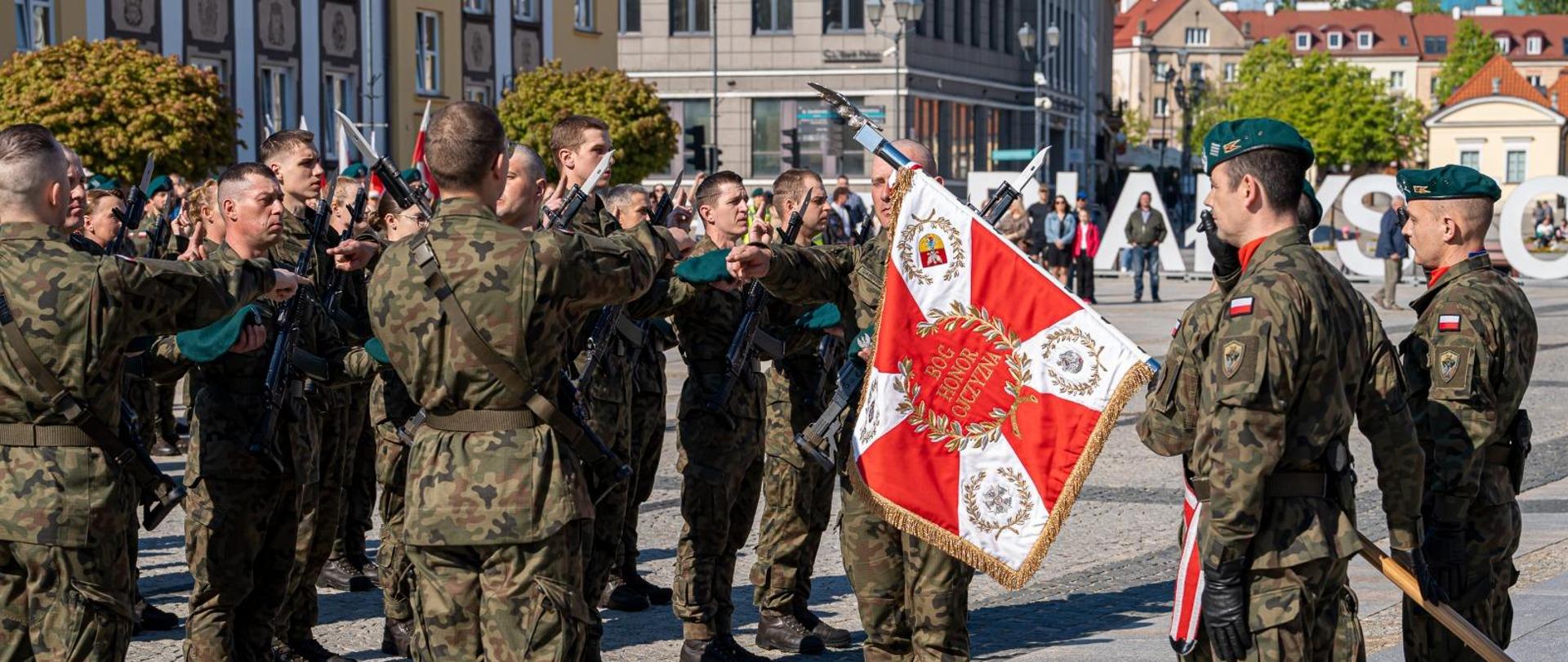Przysięga żołnierzy dobrowolnej zasadniczej służby wojskowej