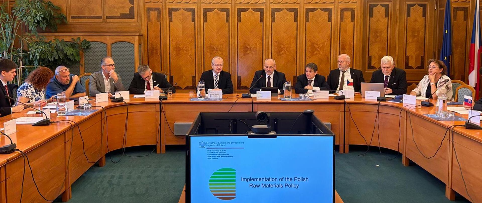 Wiceminister Piotr Dziadzio o bezpieczeństwie surowcowym państw Grupy Wyszehradzkiej i Bałkanów Zachodnich.