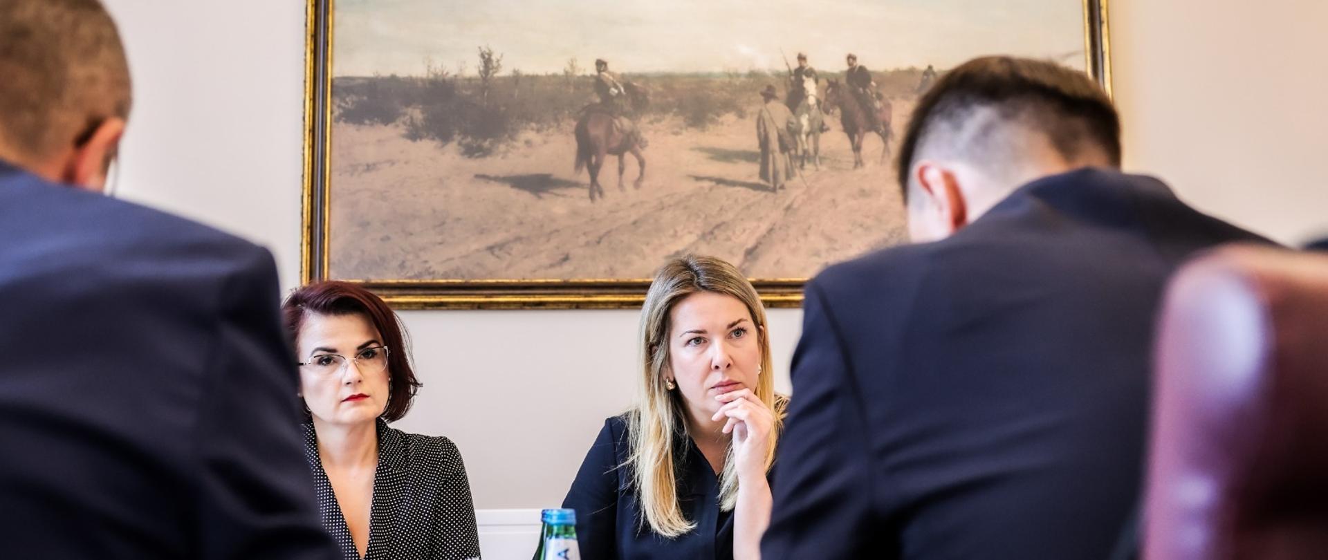 7 lipca br. w Ministerstwie Spraw Wewnętrznych i Administracji odbyło się robocze spotkanie wiceminister Magdaleny Roguskiej z kierownictwem Państwowego Gospodarstwa Wodnego Wody Polskie