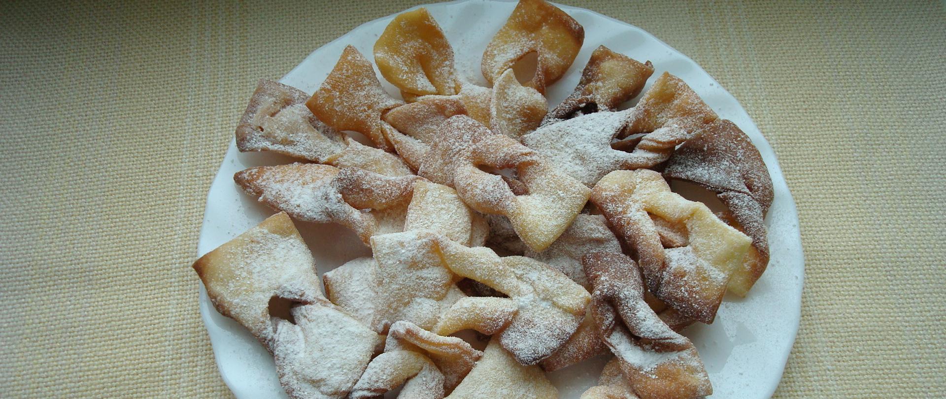 ślaski chrustek chrust faworki