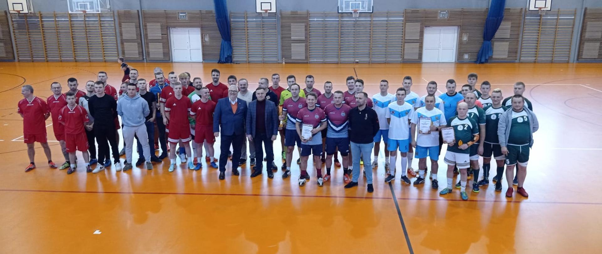 XVII TURNIEJ STRAŻACKICH PIĄTEK PIŁKARSKICH O PUCHAR STAROSTY GRODZISKIEGO