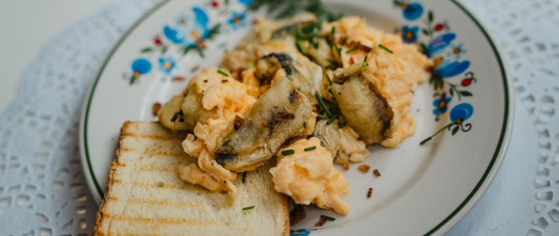 prażnica na bretlingach