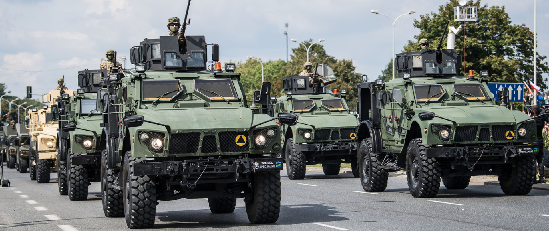 Przejazd Wojska Polskiego.