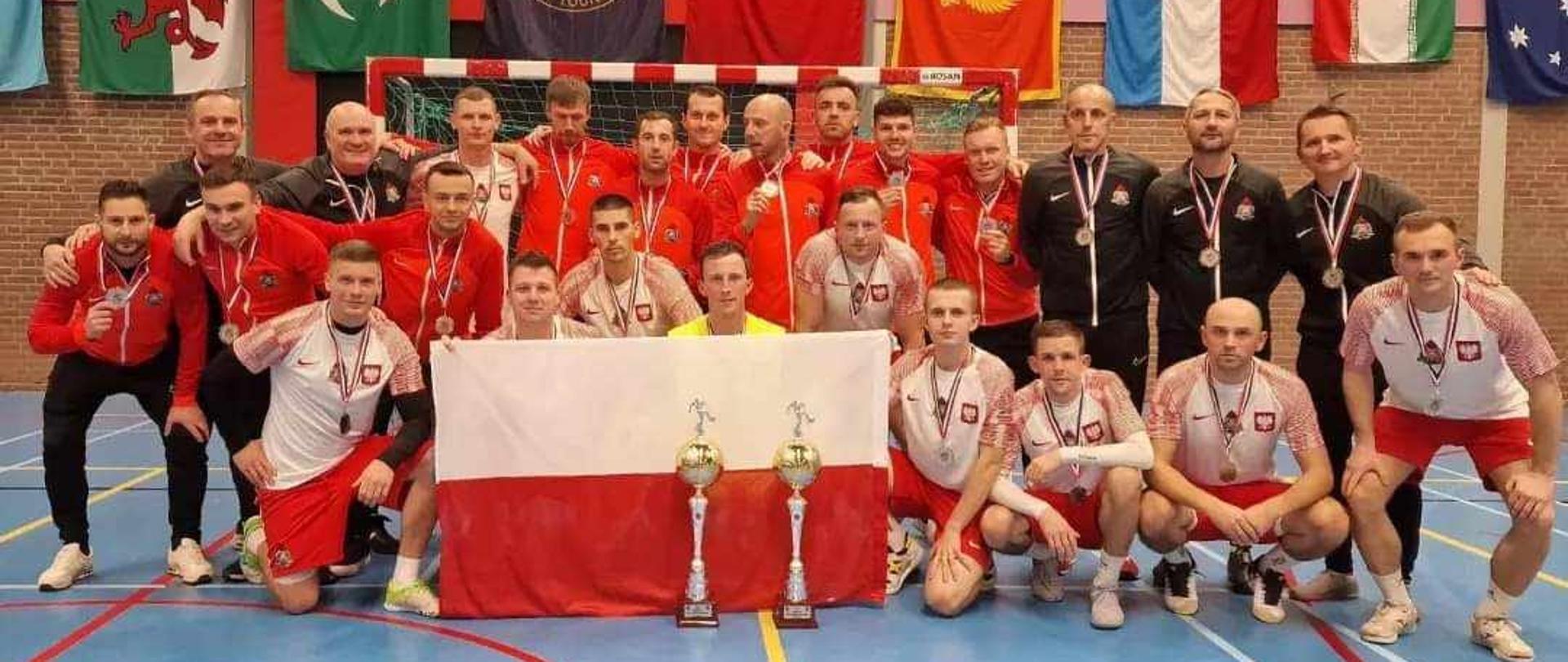 Reprezentacja Państwowej Straży Pożarnej w halowej piłce nożnej wicemistrzami świata