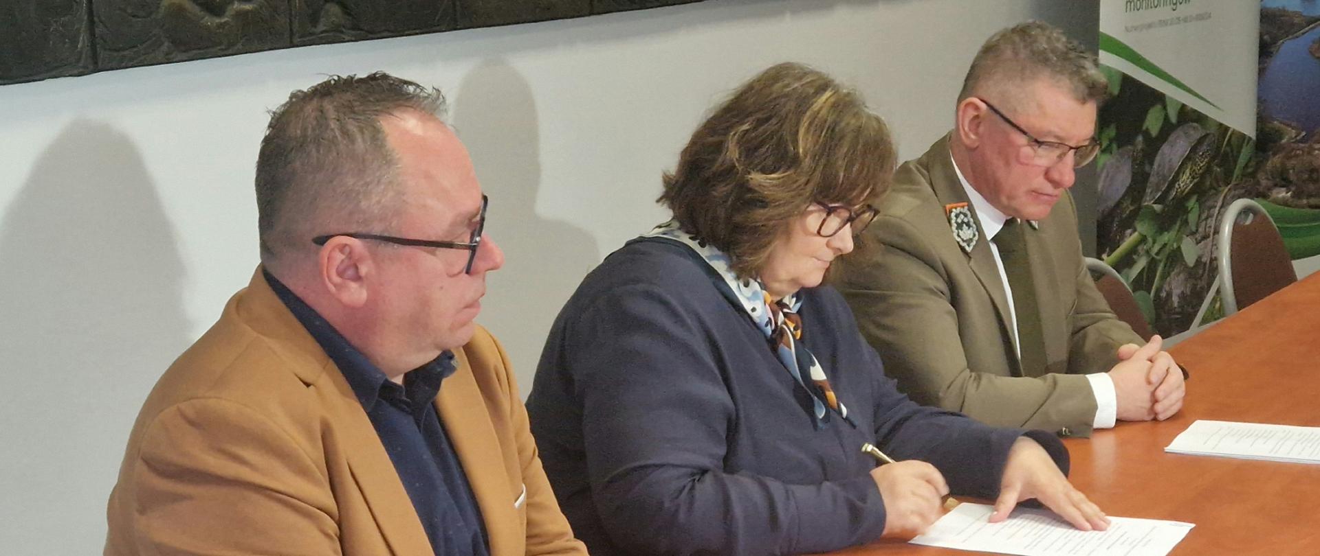 Podpisanie nowych zarządzeń ustanawiających nowe rezerwaty przyrody