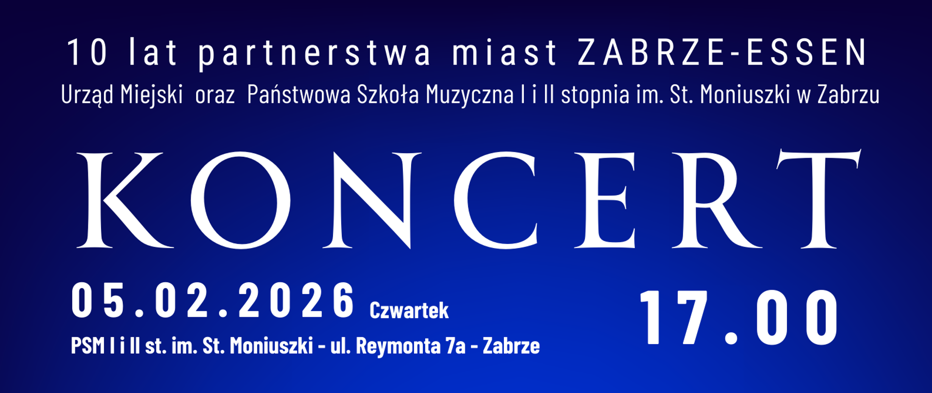 Plakat w intensywnych odcieniach niebieskiego. U góry duży, elegancki napis „KONCERT” oraz mniejsze informacyjne na tle gradientu. Poniżej wkomponowane zdjęcia zespołów muzycznych: orkiestry dętej w fioletowych strojach oraz chóru podczas występu scenicznego. Całość ma oficjalny, uroczysty charakter, z wyraźnym podziałem na część tekstową i fotograficzną.