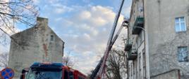 POŻAR PODDASZA KAMIENICY NA ULICY GÓRNOŚLĄSKIEJ [04.04.2023]