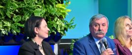 Dorota Zawadzka-Stępniak prezes zarządu NFOŚiGW oraz Józef Matysiak zastępca prezesa zarządu podczas panelu dyskusyjnego