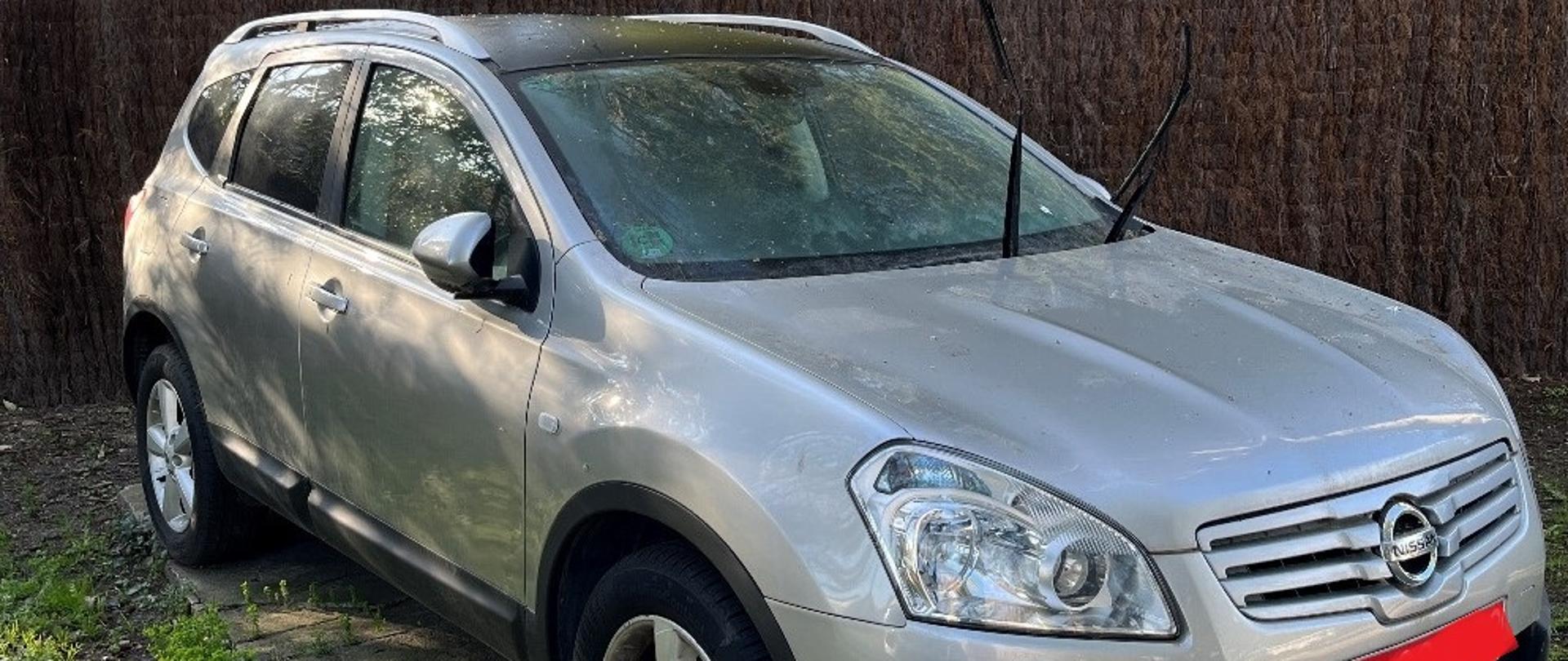 Samochód marki Nissan Qashqai.