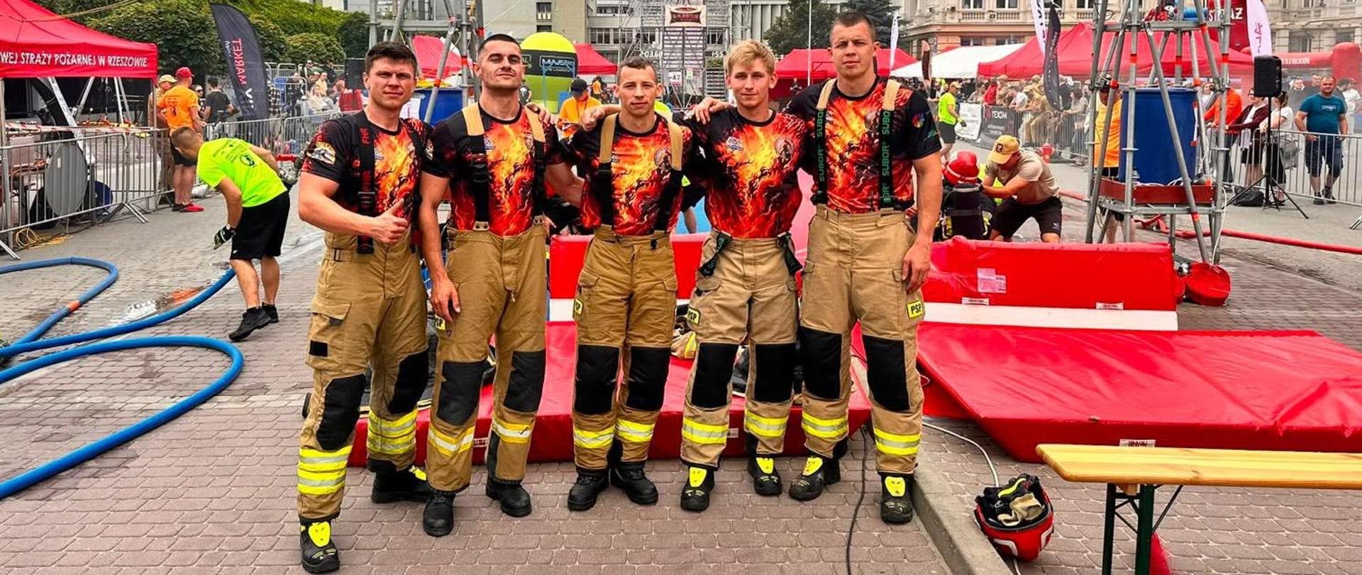 Zdjęcie grupowe reprezentacji