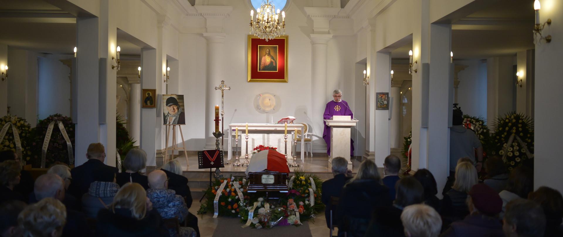 Ostatnie pożegnanie Jerzego Gruzy, Fot. PAP/Marcin Obara