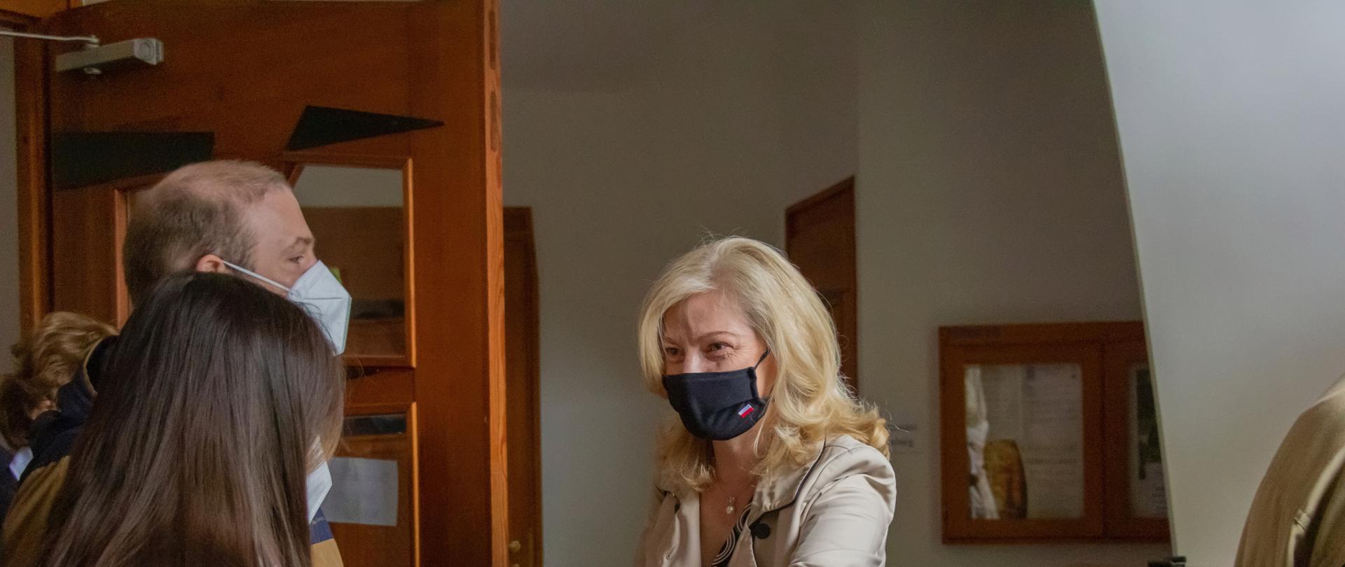 {"subsource":"done_button","uid":"C5184D60-74E8-42CC-AA56-46B05468A64E_1621792558506","source":"other","origin":"gallery","source_sid":"C5184D60-74E8-42CC-AA56-46B05468A64E_1621792559039"}