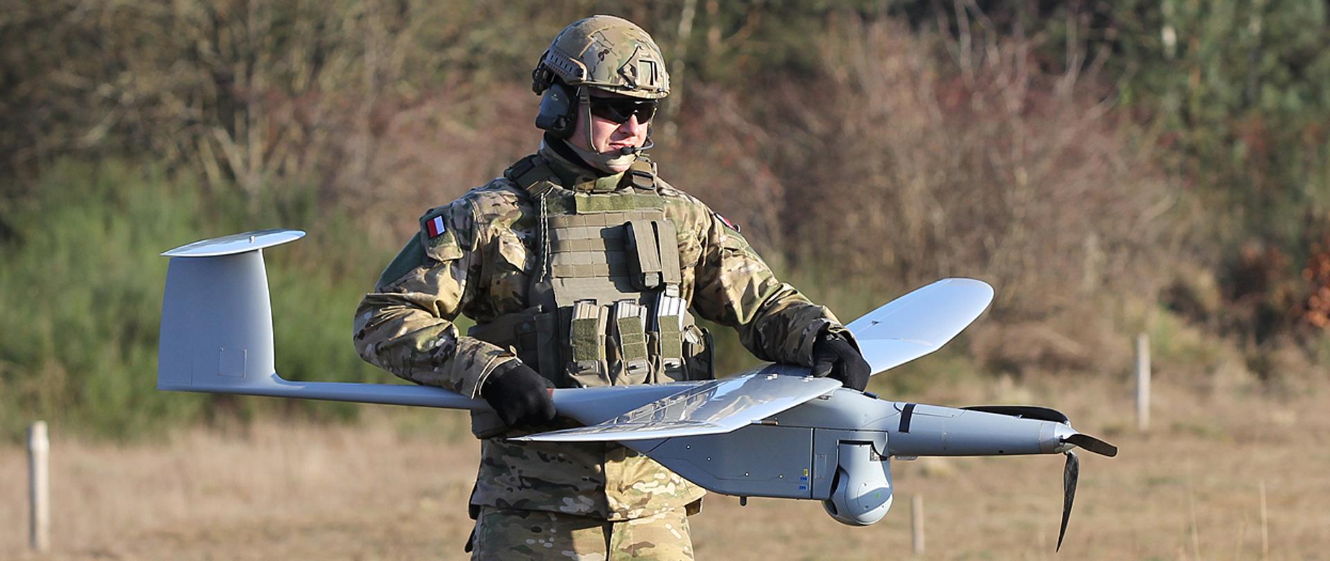 Rozpoznawcze drony trafią do Wojska Polskiego 