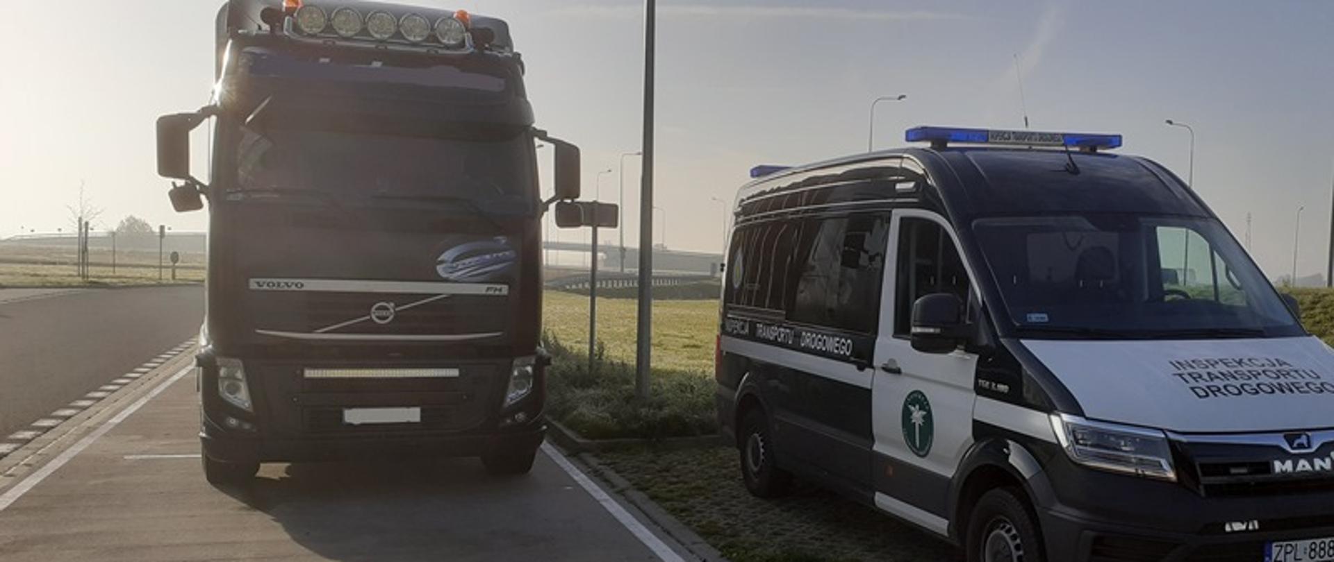 Zespół pojazdów składający się z samochodu ciężarowego oraz przyczepy ciężarowej