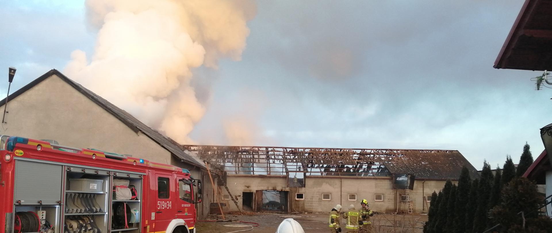 Pożar kurnika w Bielicach pożar kurnika pora rano