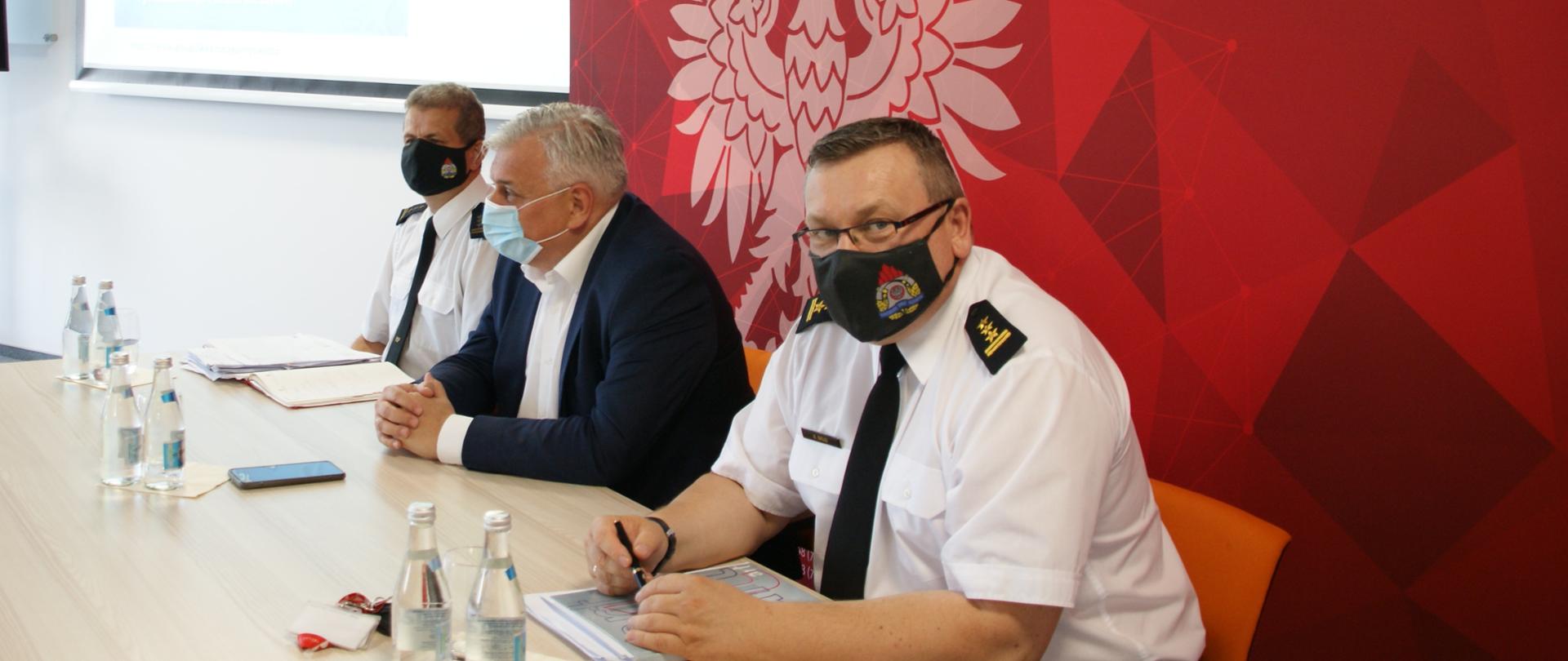 Komendanci i wicewojewoda