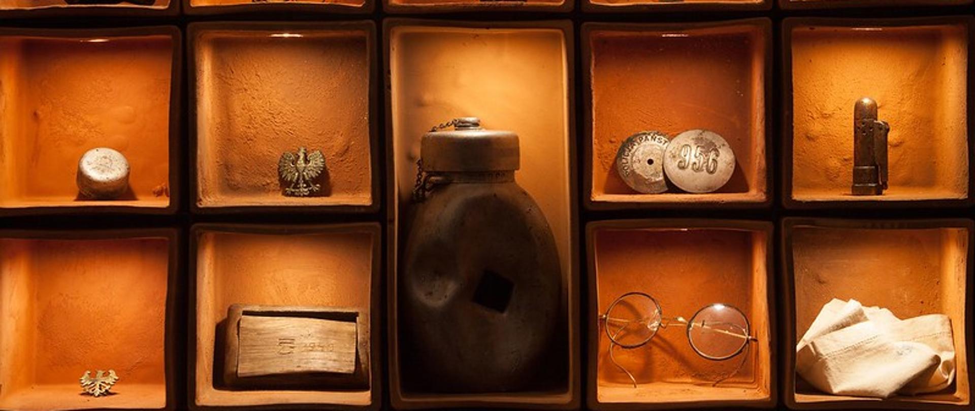 Muzeum Katyńskie/Katyń Museum