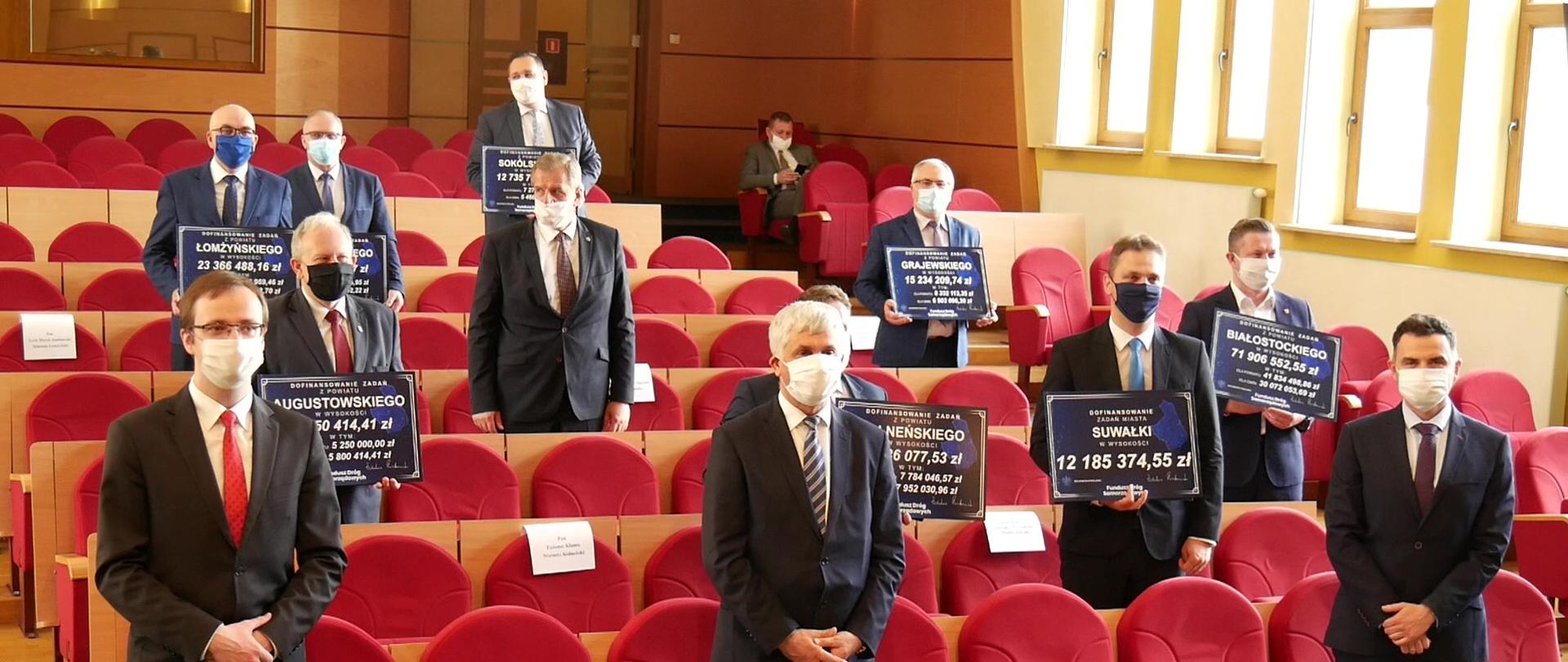 Wręczenie promes w ramach Funduszu Dróg Samorządowych 2020