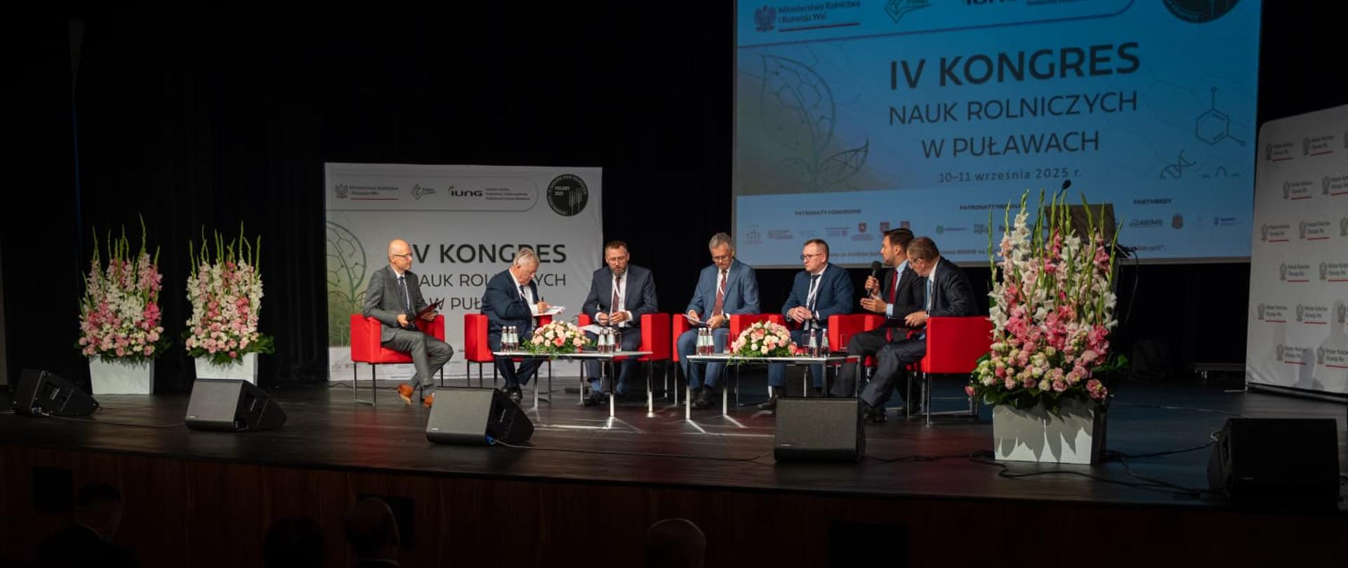 Dyskusja podczas IV Kongresu Nauk Rolniczych (fot. MRiRW)