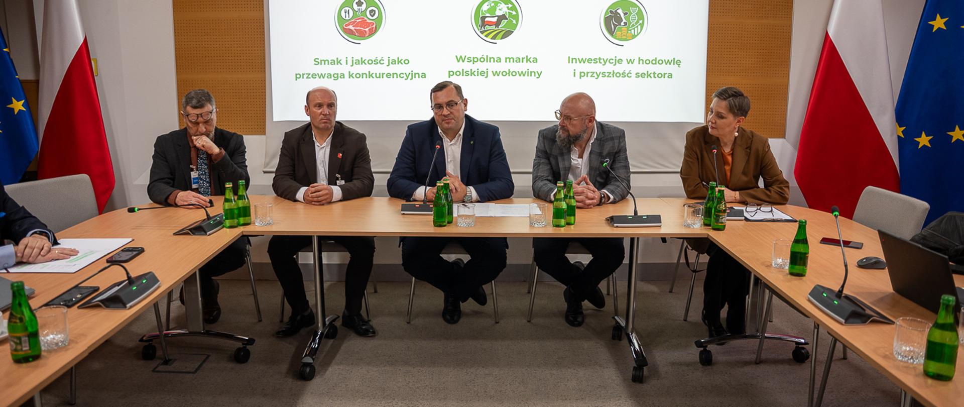 Jacek Zarzecki odpowiada na pytanie (fot. MRiRW)