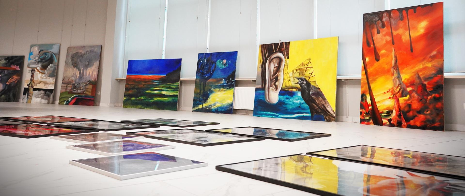 Wystawa w galerii "Okrąglak" - briefing prasowy