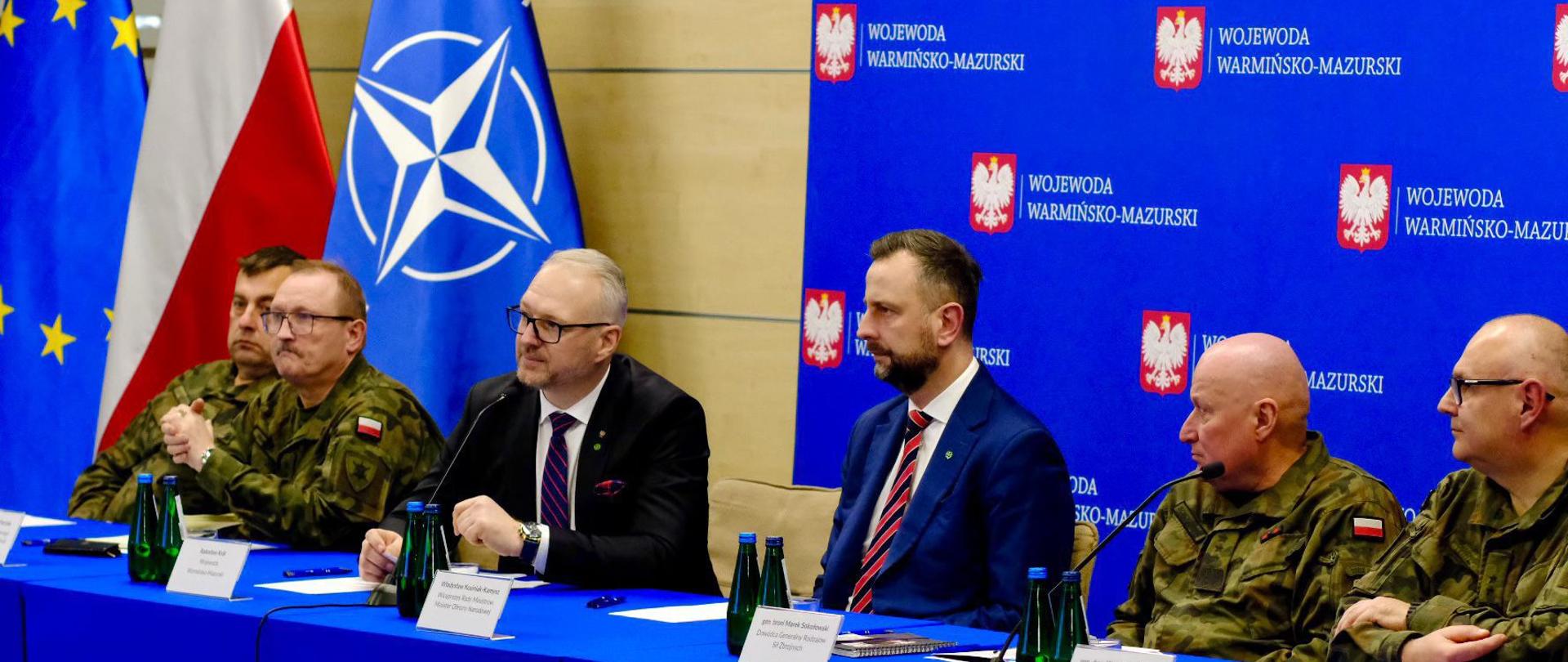 Wicepremier, wojewoda i przedstawiciele jednostek Wojska Polskiego