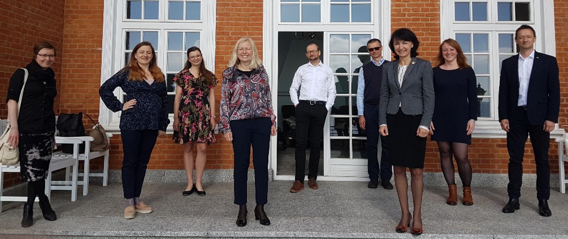 uczestnicy dyskusji nt. polityki klimatycznej 