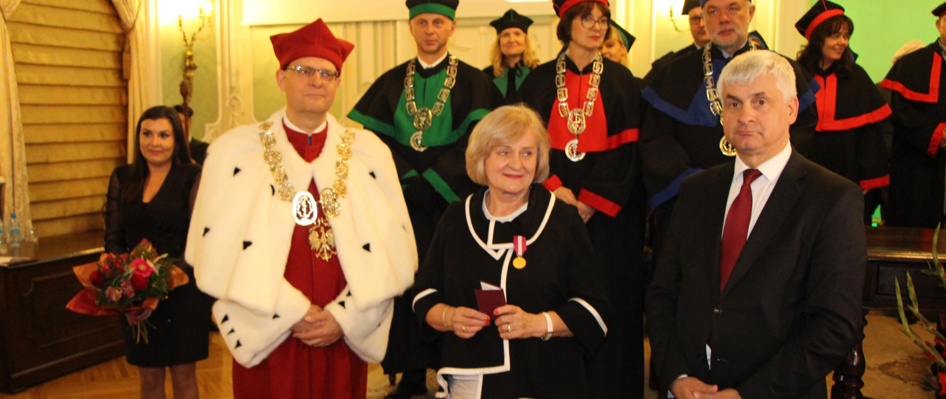 Wojewoda podlaski na inauguracji roku akademickiego na Uniwersytecie Medycznym w Białymstoku