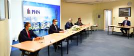 Podpisanie umów między Grupą PHN i Fabryką Obrabiarek do Drewna