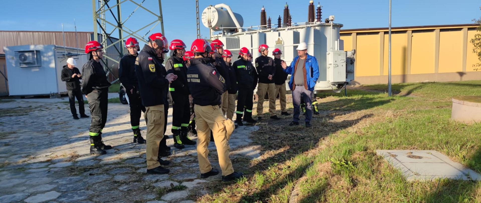 Strażacy podczas szkolenia