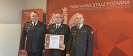 Wręczenie dyplomów z okazji 30 lecia Krajowego Systemu Ratowniczo- Gaśniczego